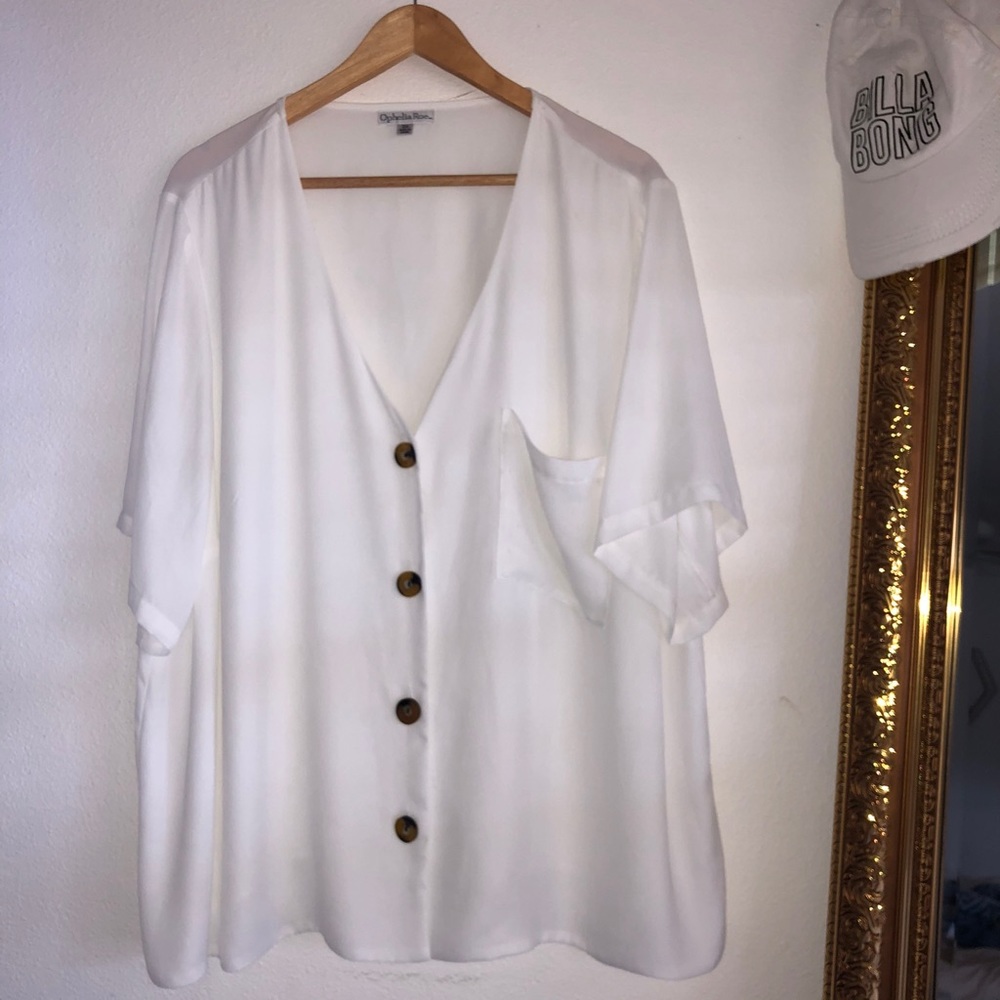 Brand new white blouse